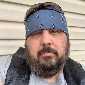 Meet your Posher, Urijah